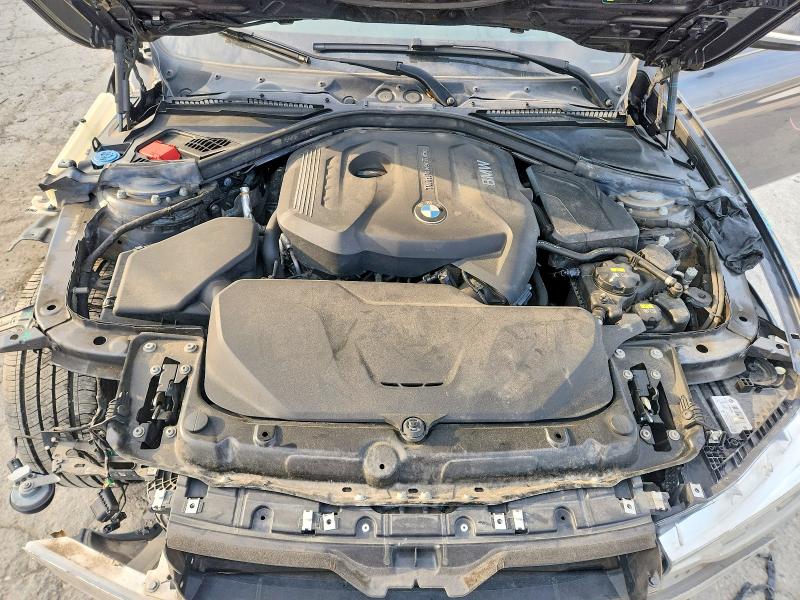 69099106 :رقم المزاد ، WBA8D9C51JA614180 vin ، 2018 Bmw 330 مزاد بيع