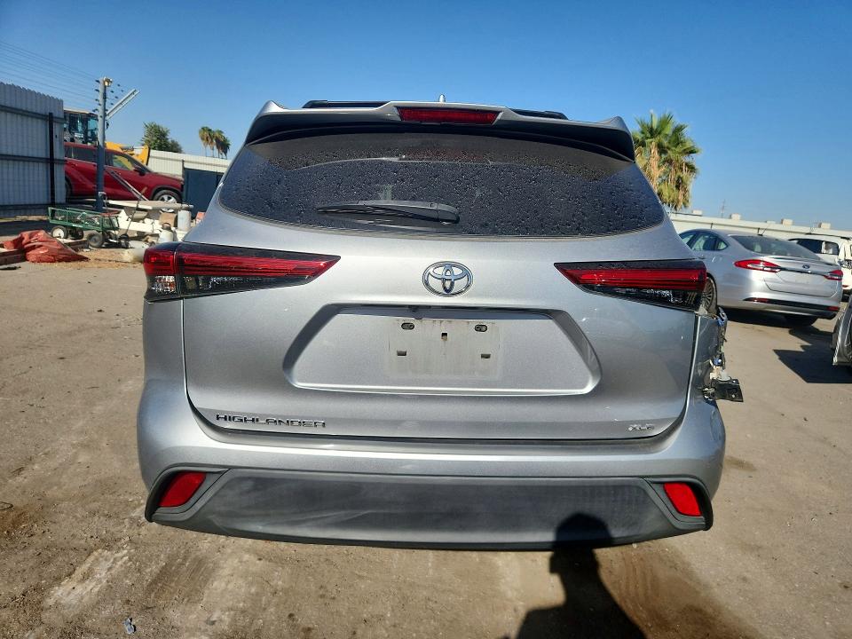 Aukcja sprzedaży 2021 Toyota Highlander, vin: 5TDHZRAH7MS525738, numer aukcji: 68253756