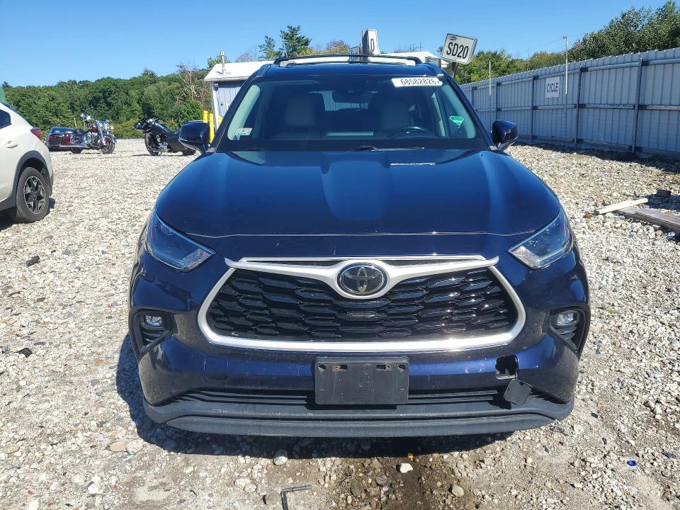Продажа на аукционе авто 2021 Toyota Highlander, vin: 5TDGZRBH5MS072083, номер лота: 68582826