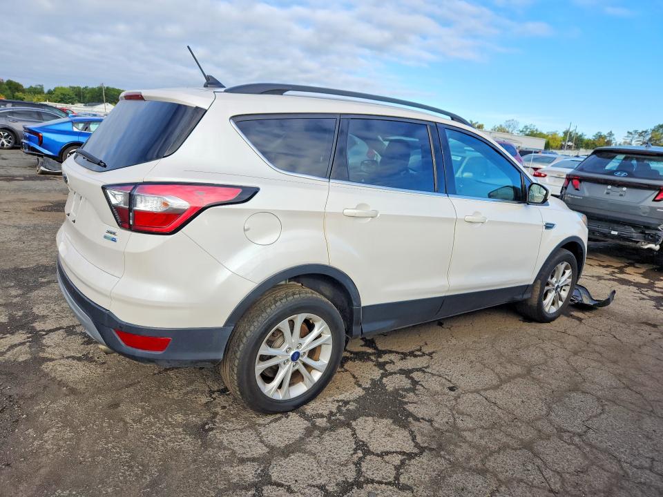 Продаж на аукціоні авто 2018 Ford Escape, vin: 1FMCU9HD9JUB01394, номер лоту: 70438716
