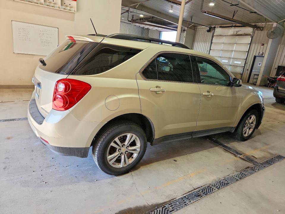 67891656 :رقم المزاد ، 2GNALBEK9F1115492 vin ، 2015 Chevrolet Equinox مزاد بيع