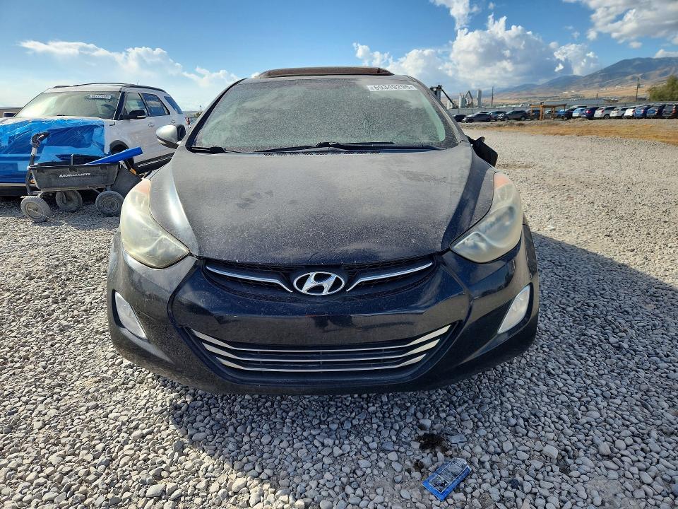 Продажа на аукционе авто 2013 Hyundai Elantra, vin: KMHDH4AE4DU927184, номер лота: 69349296