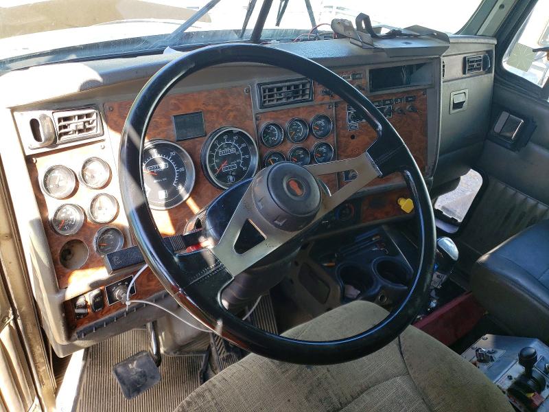 Продажа на аукционе авто 2002 Kenworth T8 Series, vin: 1NKDL00X72J898243, номер лота: 67468186