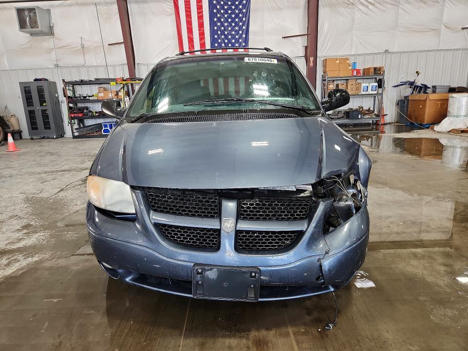 2001 Dodge Grand Caravan მანქანა იყიდება აუქციონზე, vin: 2B4GP44391R344579, აუქციონის ნომერი: 67810646