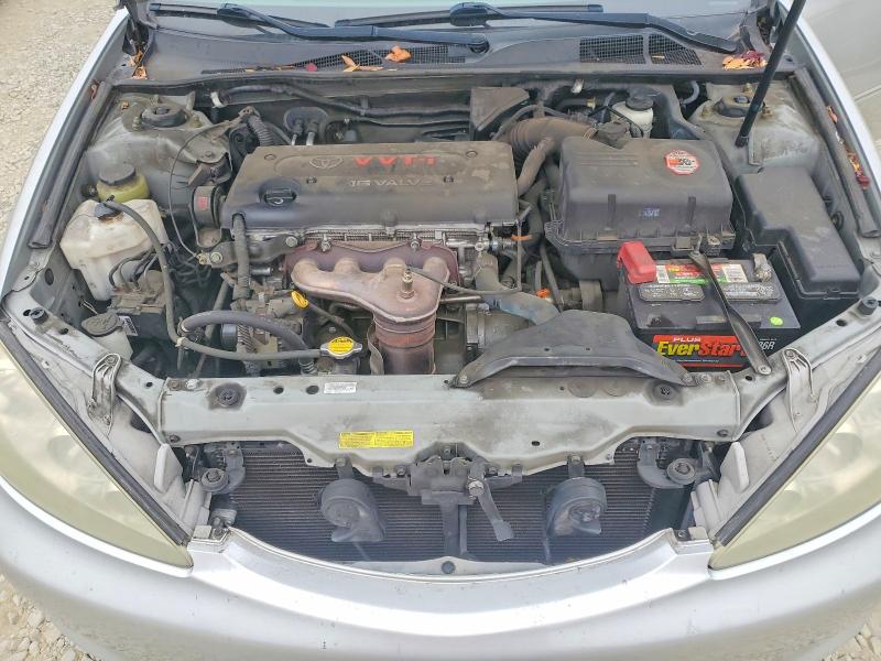 69843036 :رقم المزاد ، 4T1BE30K05U527593 vin ، 2005 Toyota Camry مزاد بيع