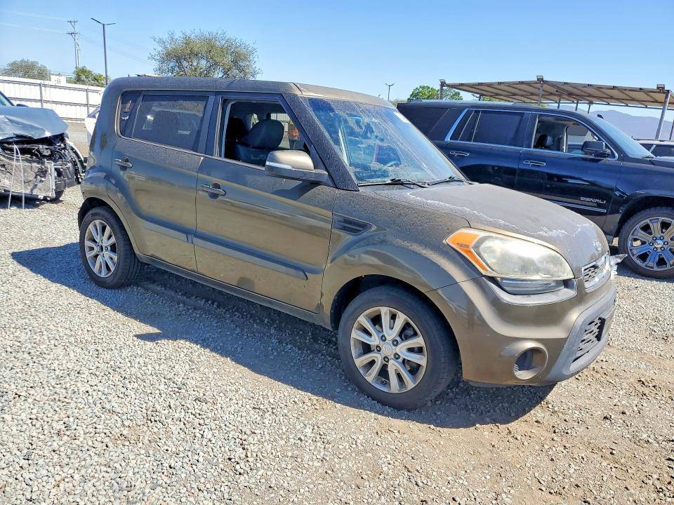 Продажа на аукционе авто 2012 Kia Soul, vin: KNDJT2A61C7369147, номер лота: 70344306