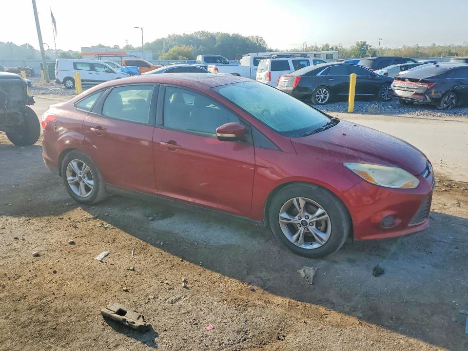 Продажа на аукционе авто 2014 Ford Focus, vin: 1FADP3F24EL425644, номер лота: 70244626