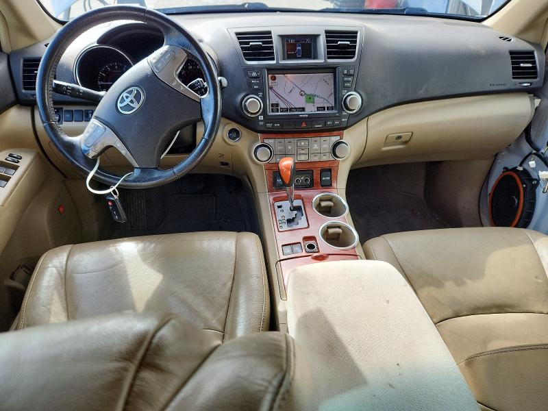 2010 Toyota Highlander მანქანა იყიდება აუქციონზე, vin: 5TDDK3EH7AS031143, აუქციონის ნომერი: 69451076