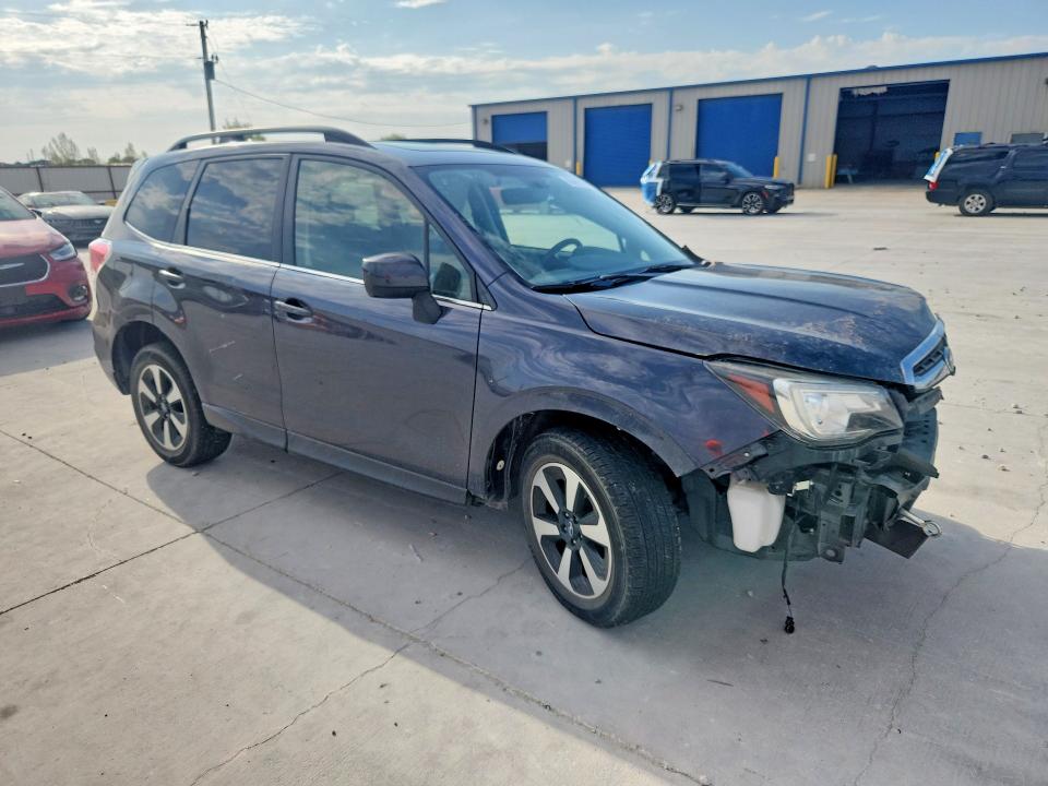 68446796 :رقم المزاد ، JF2SJARC2HH803318 vin ، 2017 Subaru Forester مزاد بيع