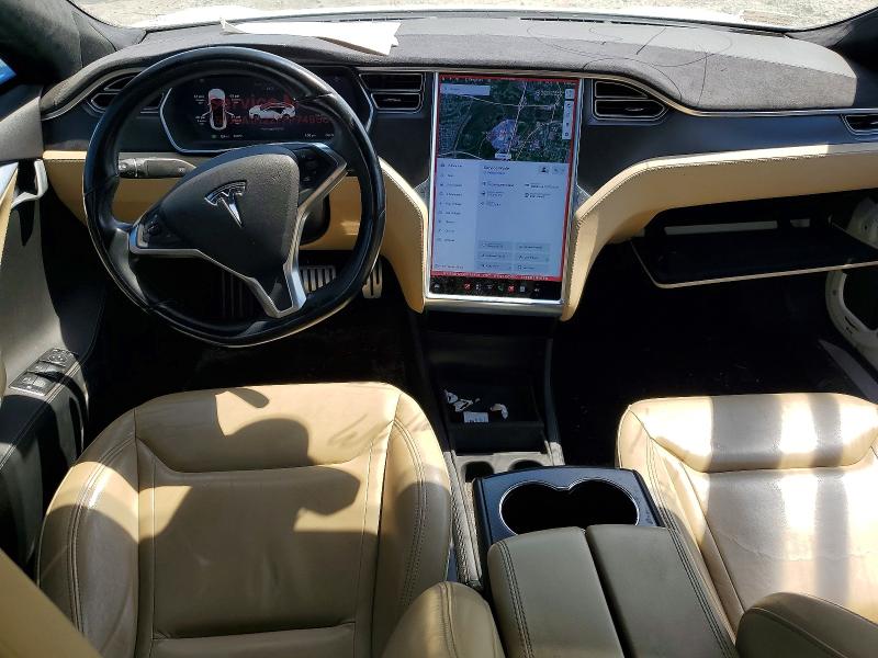 Продажа на аукционе авто 2015 Tesla Model S, vin: 5YJSA1H22FFP74956, номер лота: 67170276
