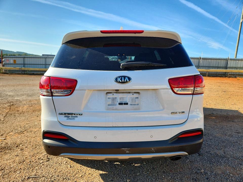 2017 Kia Sorento მანქანა იყიდება აუქციონზე, vin: 5XYPHDA57HG234988, აუქციონის ნომერი: 68157706