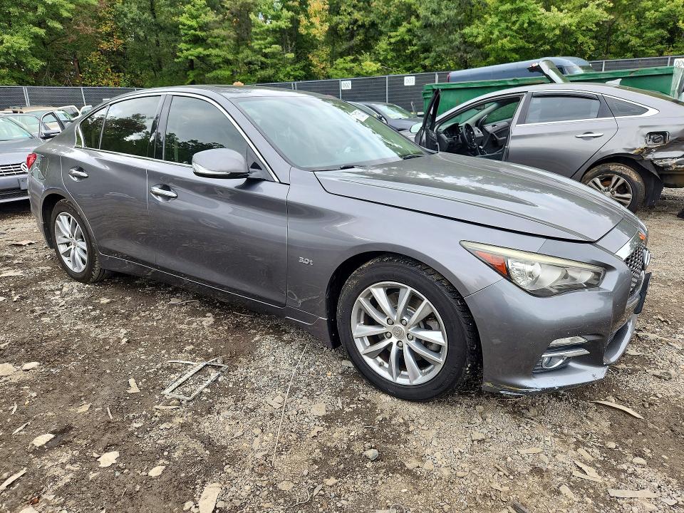 71135616 :رقم المزاد ، JN1EV7AR2HM840690 vin ، 2017 Infiniti Q50 مزاد بيع