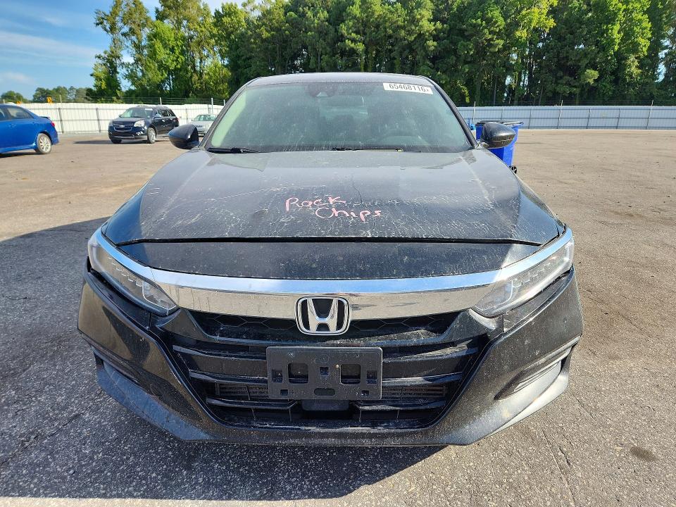 Продажа на аукционе авто 2018 Honda Accord, vin: 1HGCV1F4XJA143775, номер лота: 65468116