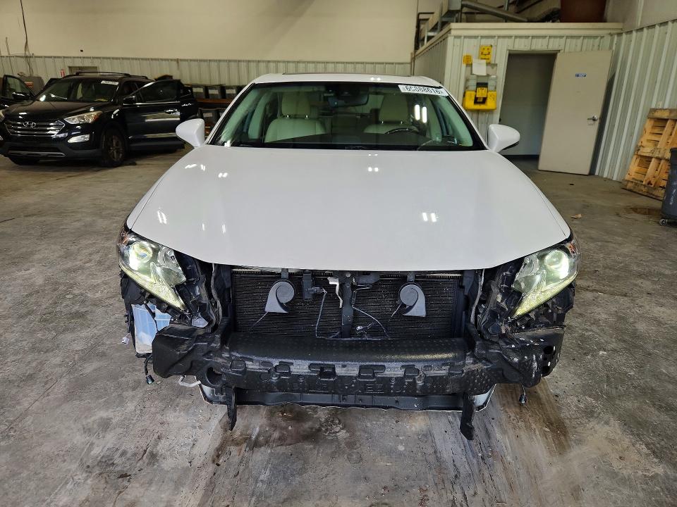 Продаж на аукціоні авто 2018 Lexus Es, vin: 58ABK1GG8JU111177, номер лоту: 69888616