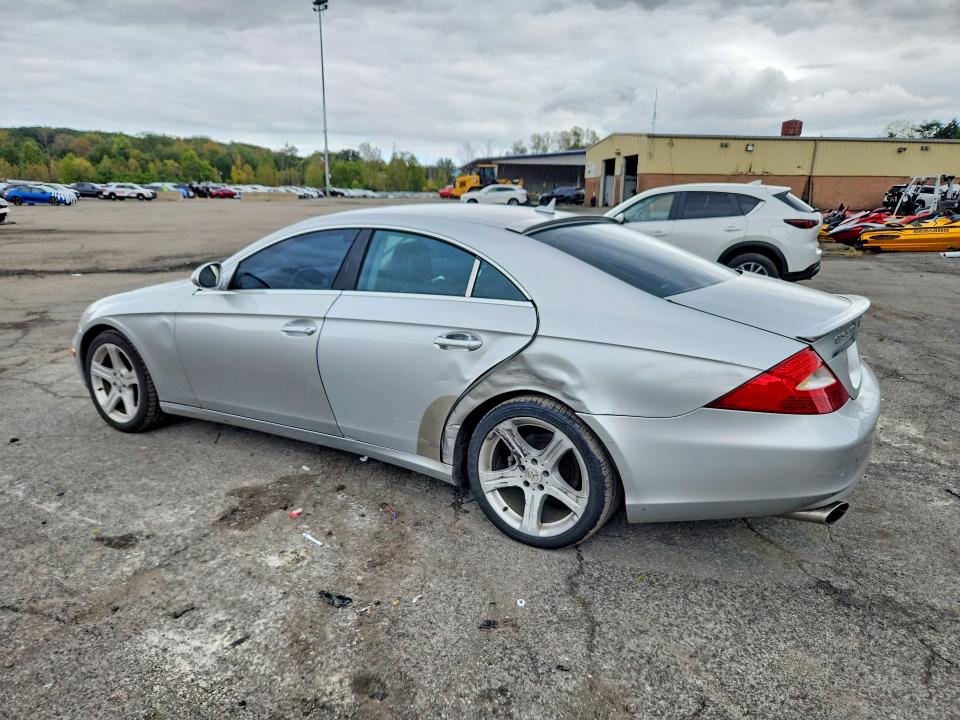 70866686 :رقم المزاد ، WDDDJ72X37A101612 vin ، 2007 Mercedes-benz Cls مزاد بيع