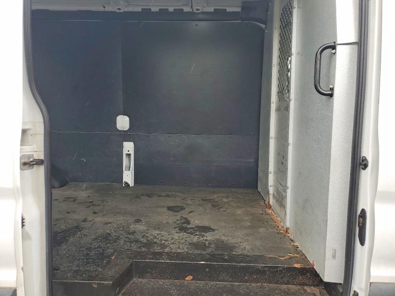 69681586 :رقم المزاد ، 1FTYE2CM8JKB33559 vin ، 2018 Ford Transit مزاد بيع