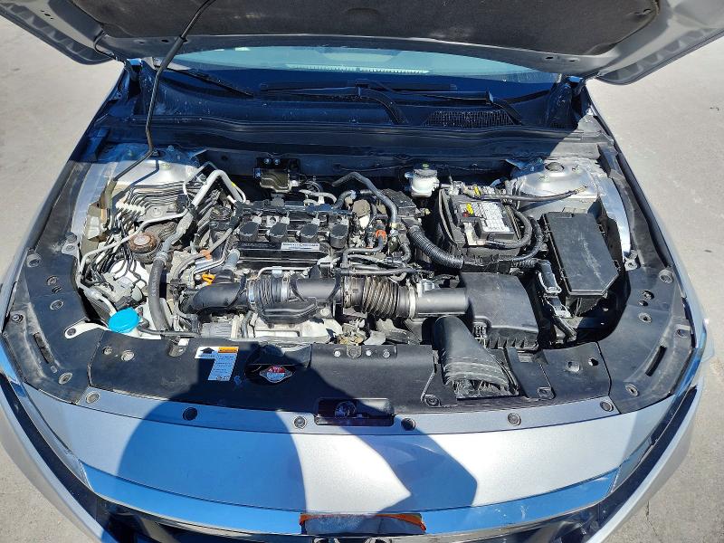 71053806 :رقم المزاد ، 1HGCV1F53KA098026 vin ، 2019 Honda Accord مزاد بيع