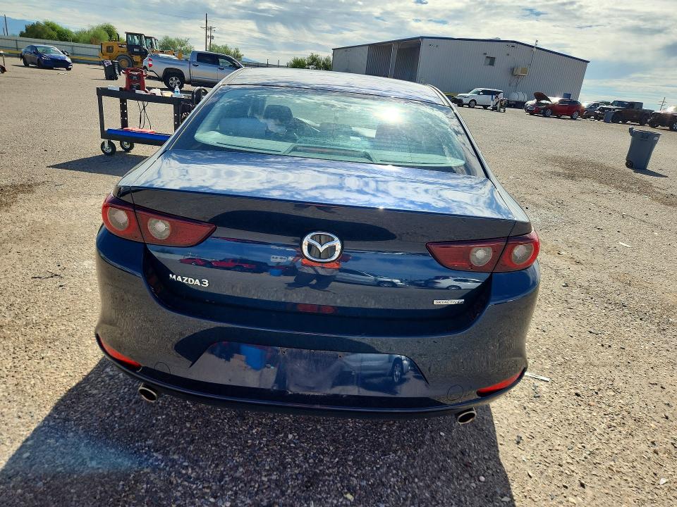 Продажа на аукционе авто 2022 Mazda 3, vin: JM1BPABL7N1507254, номер лота: 69252526