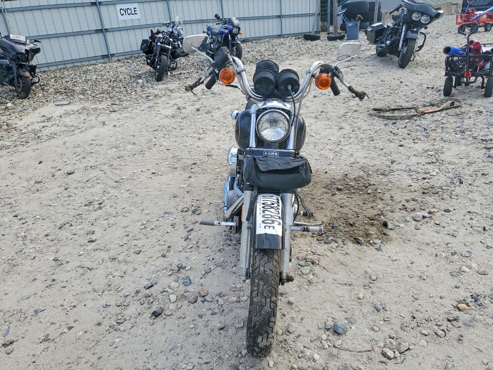 67758286 :رقم المزاد ، 1HD1EBL38EY117601 vin ، 1984 Harley-davidson Fxrs مزاد بيع