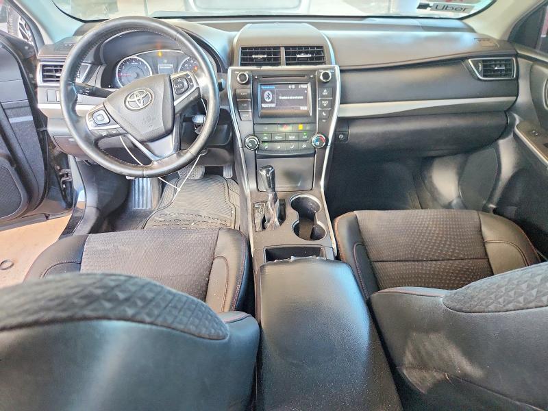 68219026 :رقم المزاد ، 4T1BF1FK7FU923174 vin ، 2015 Toyota Camry مزاد بيع