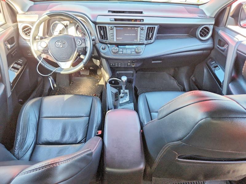68010986 :رقم المزاد ، 2T3DFREV3HW657164 vin ، 2017 Toyota Rav4 مزاد بيع