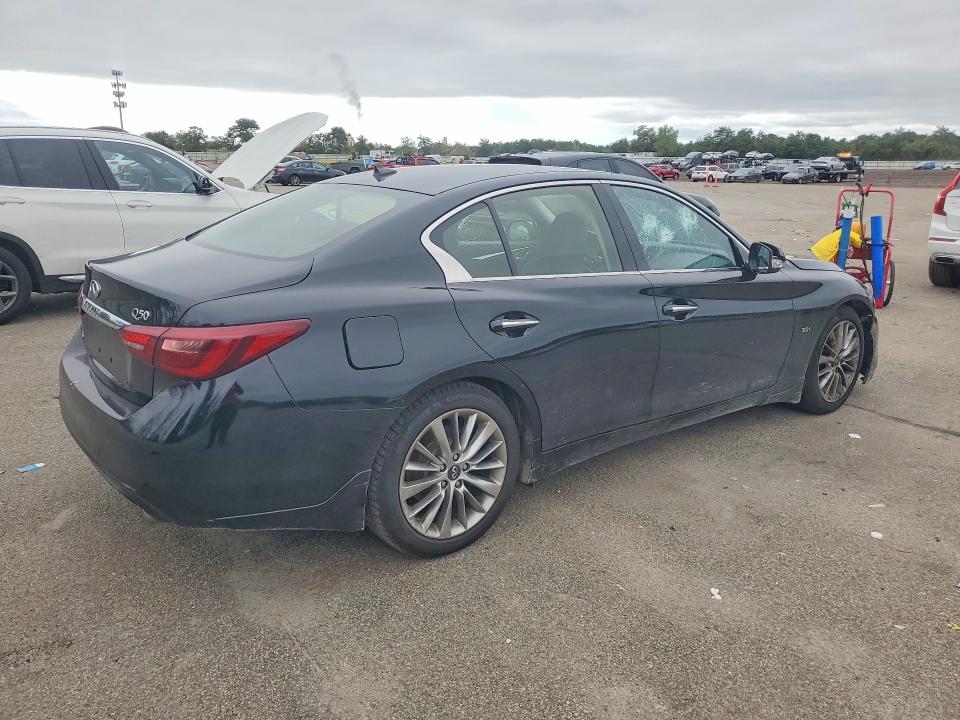 2019 Infiniti Q50 მანქანა იყიდება აუქციონზე, vin: JN1EV7AR6KM557717, აუქციონის ნომერი: 70733556