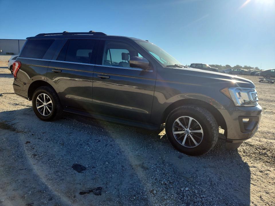 Продажа на аукционе авто 2019 Ford Expedition, vin: 1FMJU1HT4KEA21156, номер лота: 70838376