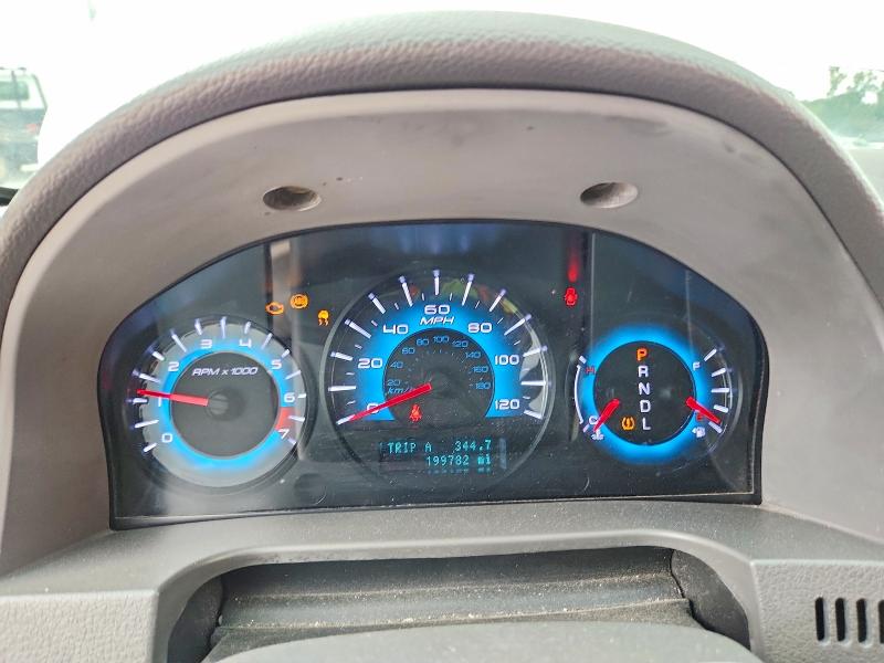 70555376 :رقم المزاد ، 3FAHP0HA2AR371308 vin ، 2010 Ford Fusion مزاد بيع