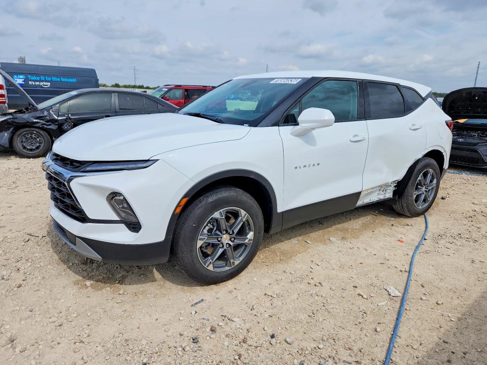 70564536 :رقم المزاد ، 3GNKBCR40TS146381 vin ، 2026 Chevrolet Blazer مزاد بيع