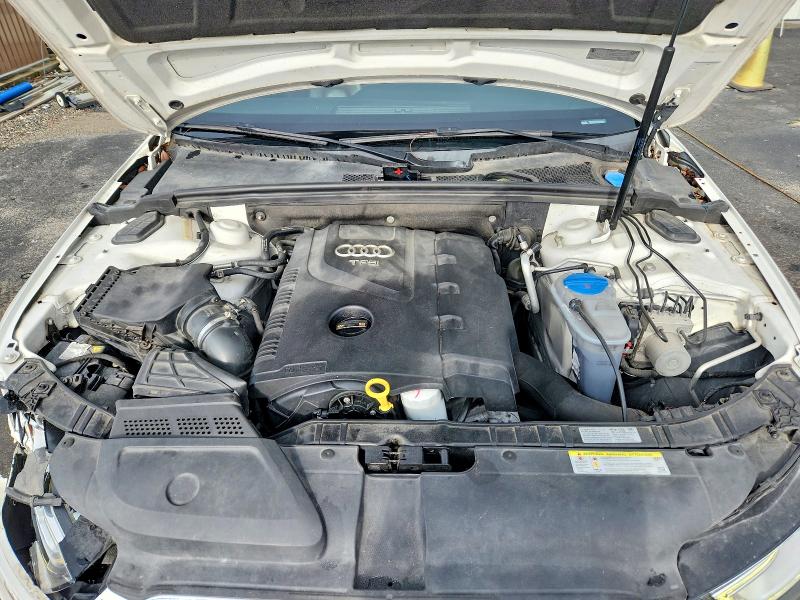 Продажа на аукционе авто 2015 Audi A4, vin: WAUBFAFL5FN042171, номер лота: 68962666