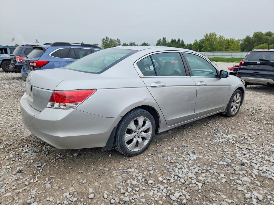 69116846 :رقم المزاد ، 1HGCP2F85AA124487 vin ، 2010 Honda Accord مزاد بيع