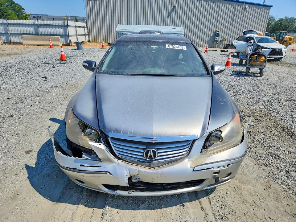 67526466 :رقم المزاد ، JH4KB16595C010574 vin ، 2005 Acura Rl مزاد بيع