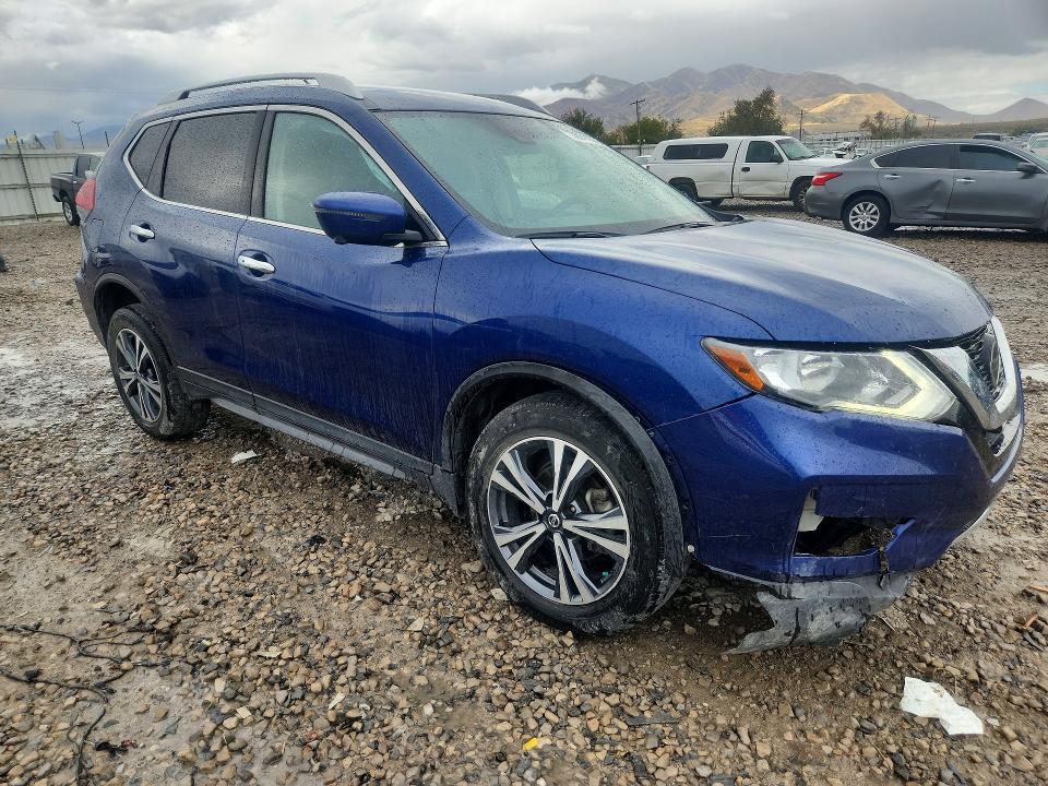 Продаж на аукціоні авто 2019 Nissan Rogue, vin: JN8AT2MV0KW399686, номер лоту: 70311576