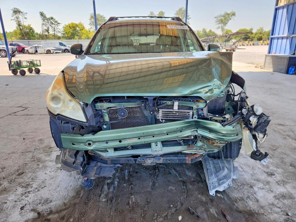 67267436 :رقم المزاد ، 4S4BRBGC4A3372608 vin ، 2010 Subaru Outback مزاد بيع