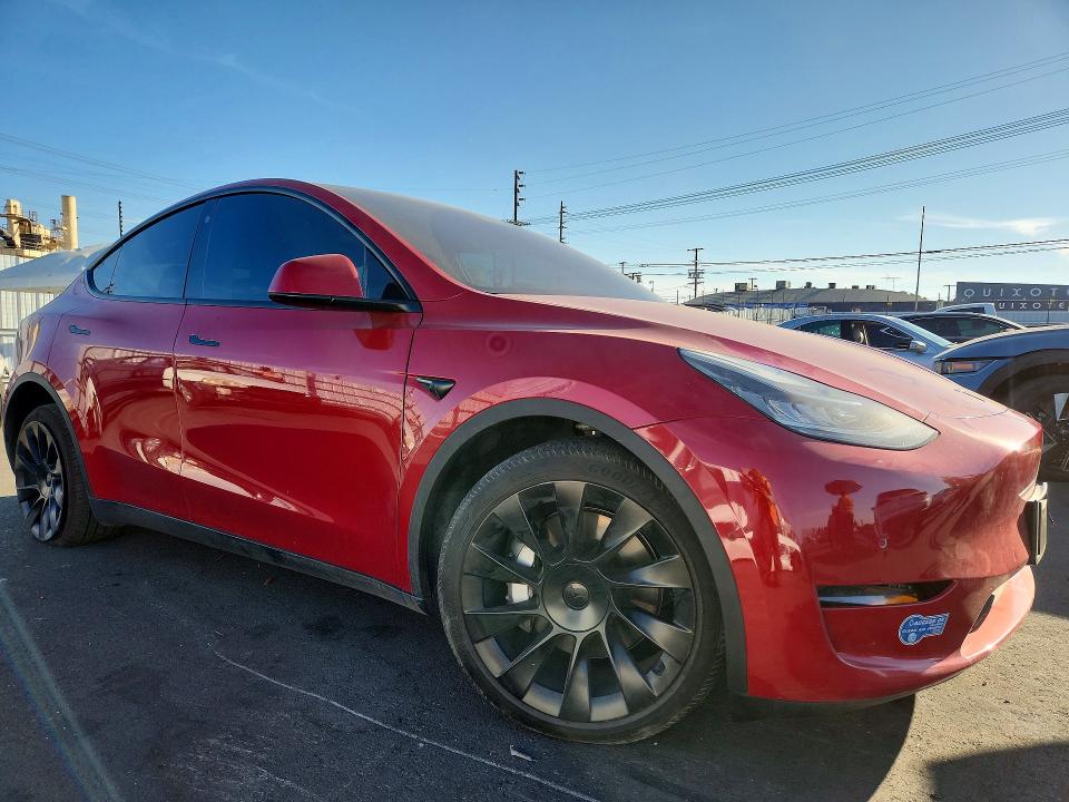 Продажа на аукционе авто 2021 Tesla Model Y, vin: 5YJYGDEE9MF199423, номер лота: 70285596
