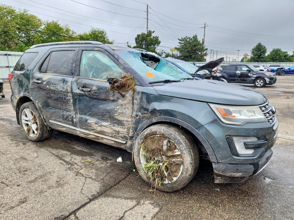 Продажа на аукционе авто 2016 Ford Explorer, vin: 1FM5K8D88GGB32256, номер лота: 69122546