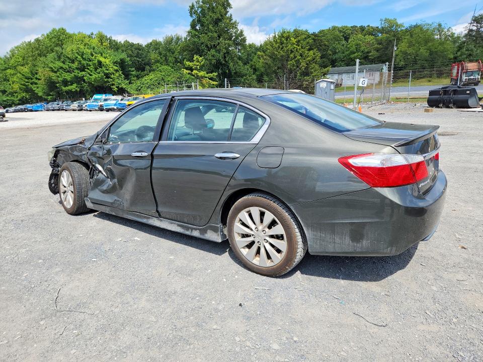 2013 Honda Accord მანქანა იყიდება აუქციონზე, vin: 1HGCR2F75DA102057, აუქციონის ნომერი: 68008146
