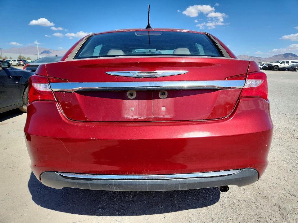 Продаж на аукціоні авто 2013 Chrysler 200, vin: 1C3CCBAB4DN670292, номер лоту: 69727936