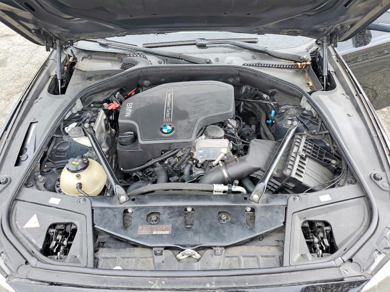 67505616 :رقم المزاد ، WBA5A5C56FD514084 vin ، 2015 Bmw 528 مزاد بيع