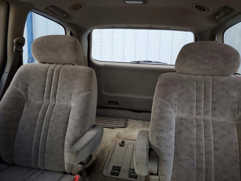 2001 Toyota Sienna მანქანა იყიდება აუქციონზე, vin: 4T3ZF13C61U397938, აუქციონის ნომერი: 70253346