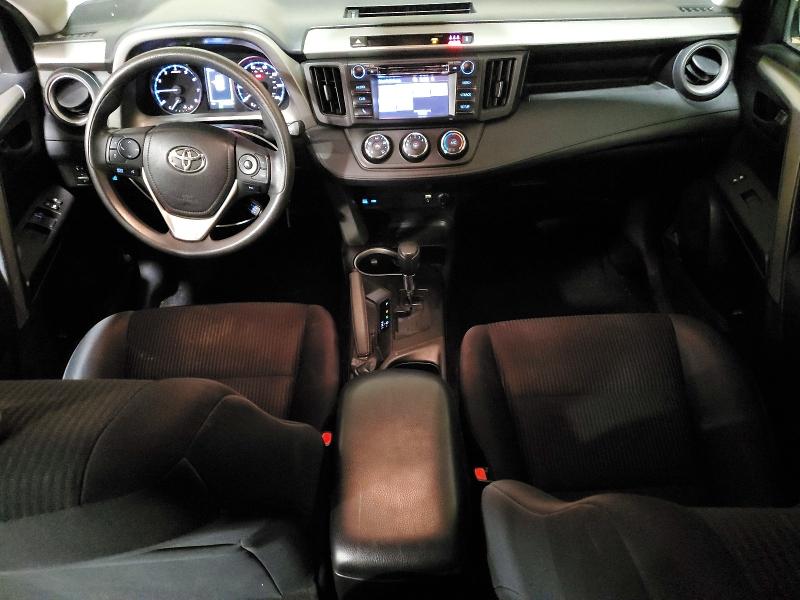 70694016 :رقم المزاد ، 2T3BFREV1JW711445 vin ، 2018 Toyota Rav4 مزاد بيع
