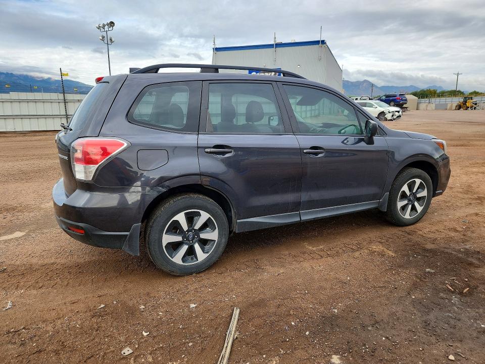 2018 Subaru Forester მანქანა იყიდება აუქციონზე, vin: JF2SJABC7JH596182, აუქციონის ნომერი: 68398946