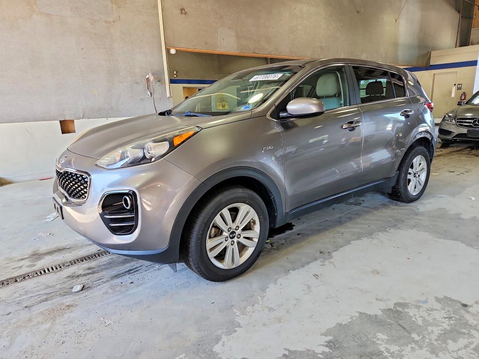 Продажа на аукционе авто 2017 Kia Sportage, vin: KNDPMCAC4H7033065, номер лота: 67706076