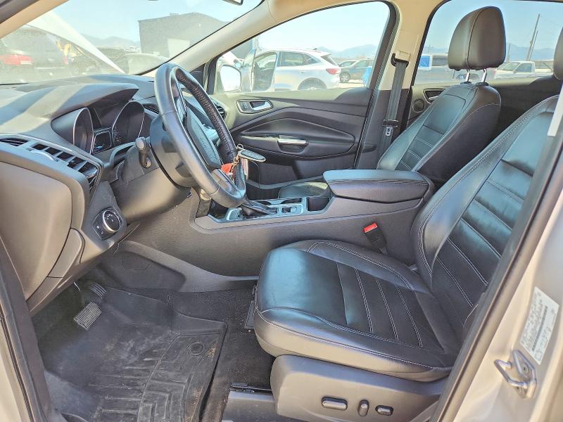 2017 Ford Escape მანქანა იყიდება აუქციონზე, vin: 1FMCU9J95HUB03983        , აუქციონის ნომერი: 69093256