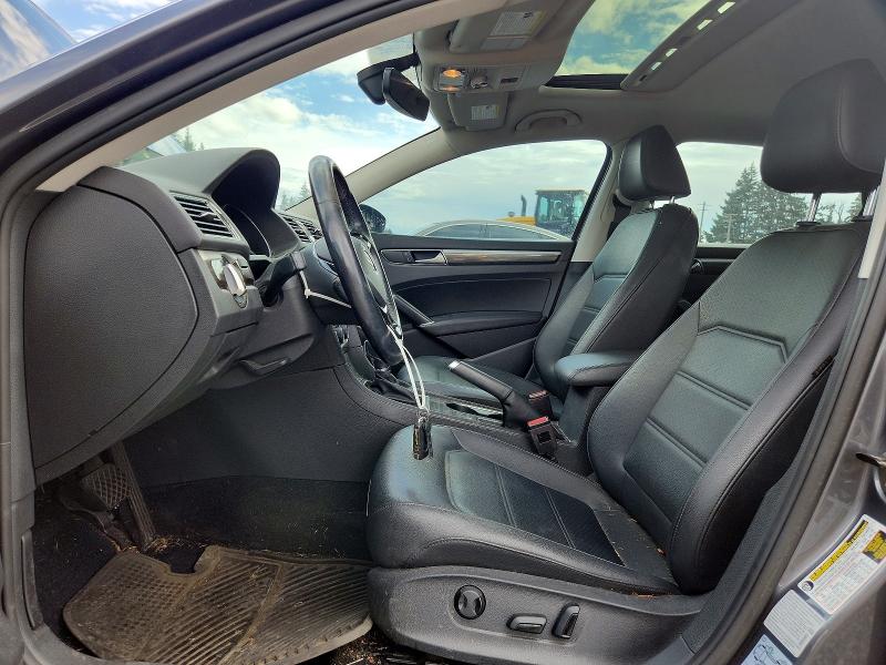 67863826 :رقم المزاد ، 1VWGT7A36HC053672 vin ، 2017 Volkswagen Passat مزاد بيع