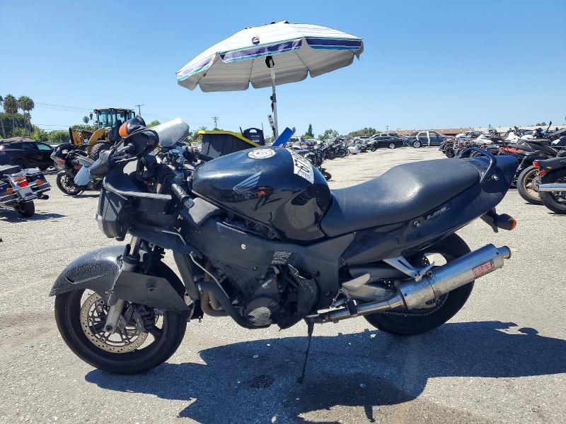 67198446 :رقم المزاد ، JH2SC3510VM000297 vin ، 1997 Honda Cbr1100 مزاد بيع