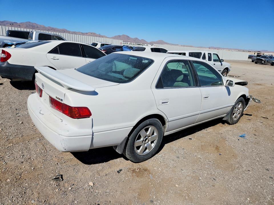 58158936 :رقم المزاد ، 4T1BG22K31U817936 vin ، 2001 Toyota Camry مزاد بيع