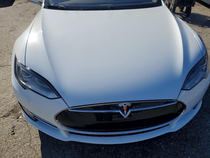 Продажа на аукционе авто 2014 Tesla Model S, vin: 5YJSA1H13EFP55936, номер лота: 69935316