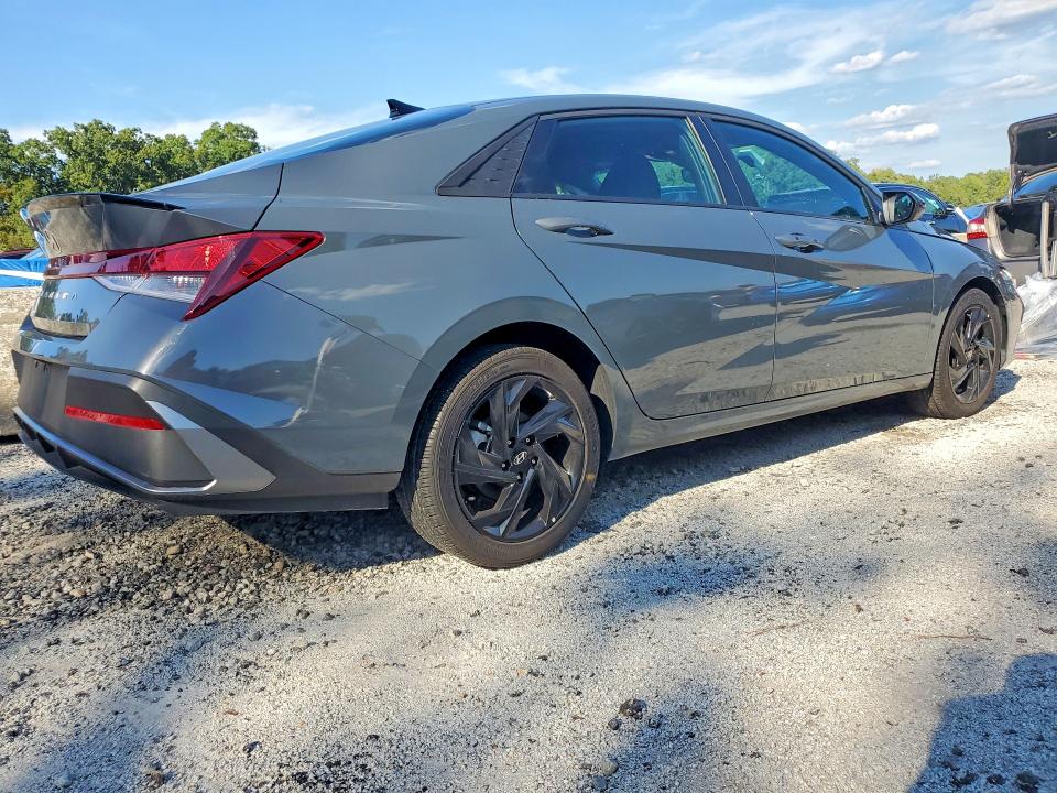 68946676 :رقم المزاد ، KMHLM4DG6TU161414 vin ، 2026 Hyundai Elantra مزاد بيع