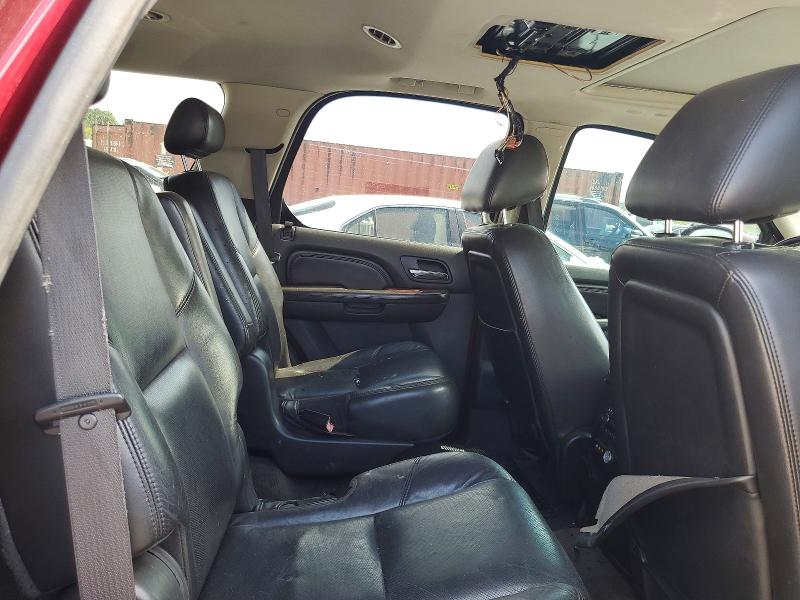 2010 Cadillac Escalade მანქანა იყიდება აუქციონზე, vin: 1GYUKBEF1AR164739, აუქციონის ნომერი: 67560946